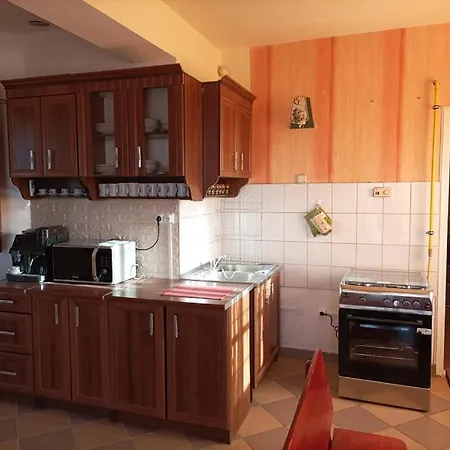 Apartment Evita Vendeghaz Sajokapolna