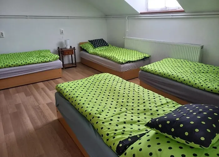 Evita Vendeghaz * Sajokapolna