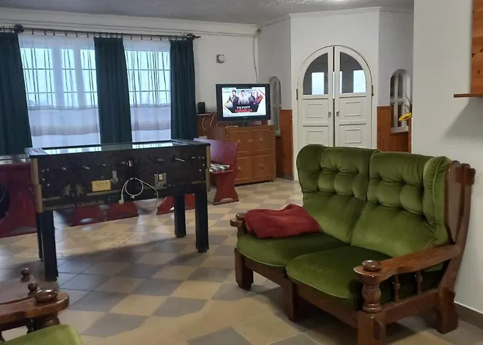 Evita Vendeghaz * Sajokapolna