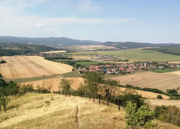 Evita Vendeghaz Sajokapolna